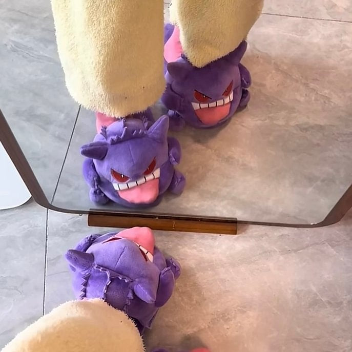 Gengar Pokémon Slippers 💜